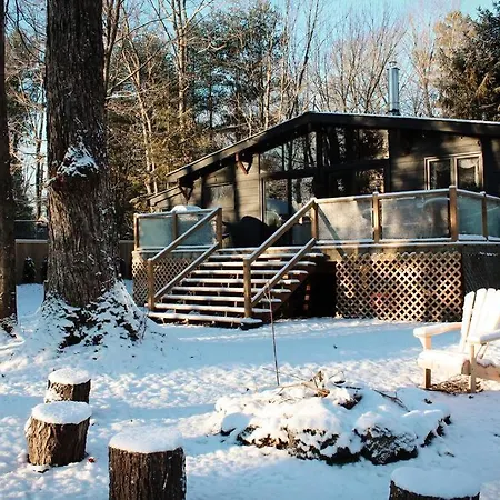 Black River Haus - Scandinavian Riverfront Cabin Muskoka Washago Exterior photo